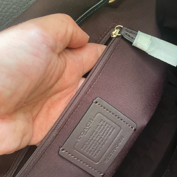 Coach Andy Tote - Picture 6 of 8